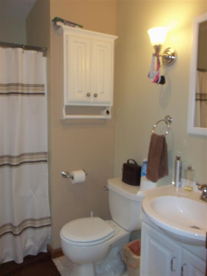 460 E 400 S, Washington, IN 47501 photo 11