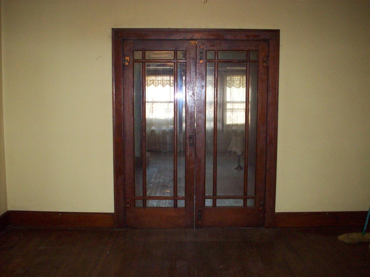 300 E Linden Ave, Logansport, IN 46947 photo 5