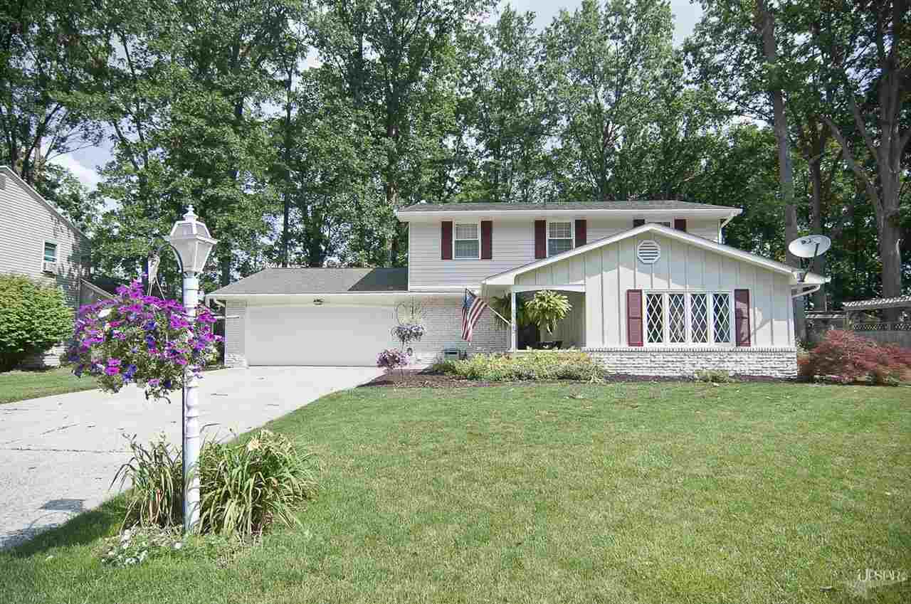 6025 Monarch Dr, Fort Wayne, IN 46815 photo 1