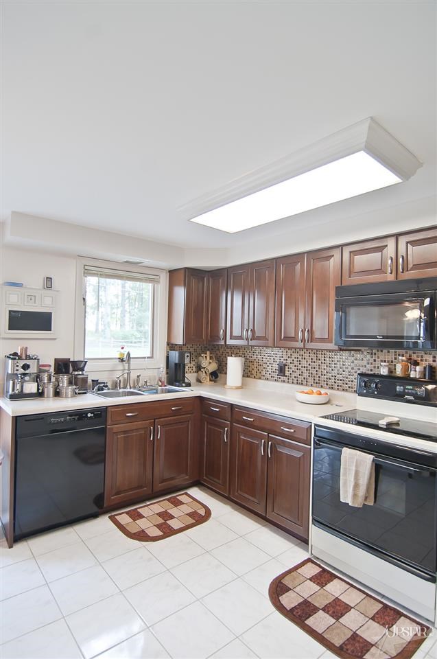 6025 Monarch Dr, Fort Wayne, IN 46815 photo 9
