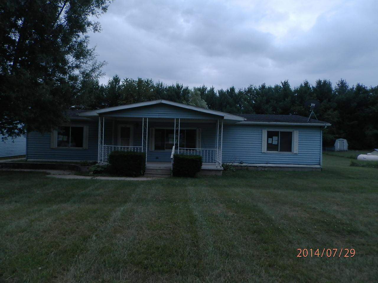 1075 E 625 N, Fremont, IN 46737 photo 3