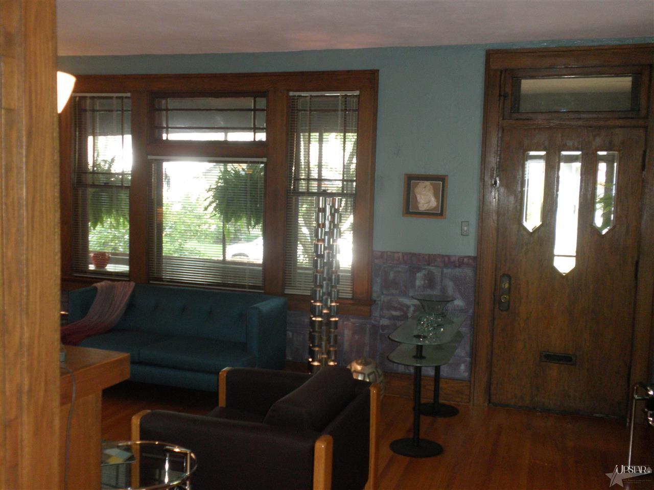 903 Illsley Dr, Fort Wayne, IN 46807 photo 5