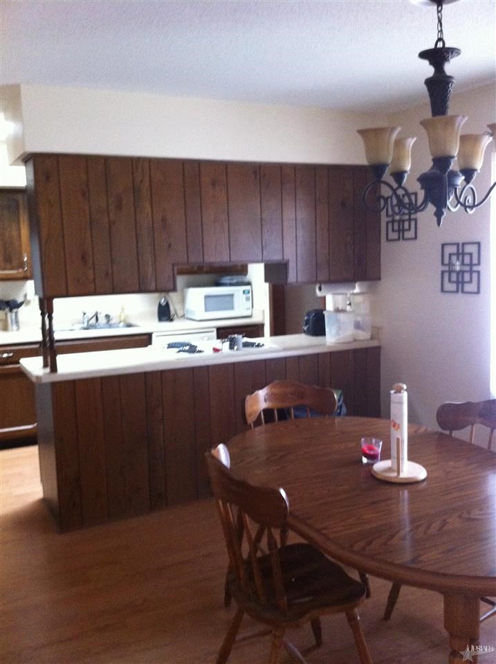 420 Columbia Dr, Columbia City, IN 46725 photo 4