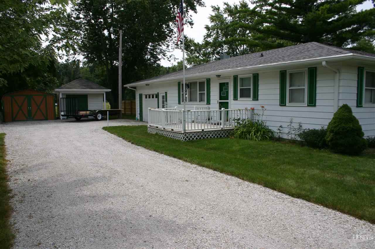 1725 Dunkelberg Rd, Fort Wayne, IN 46819 photo 2