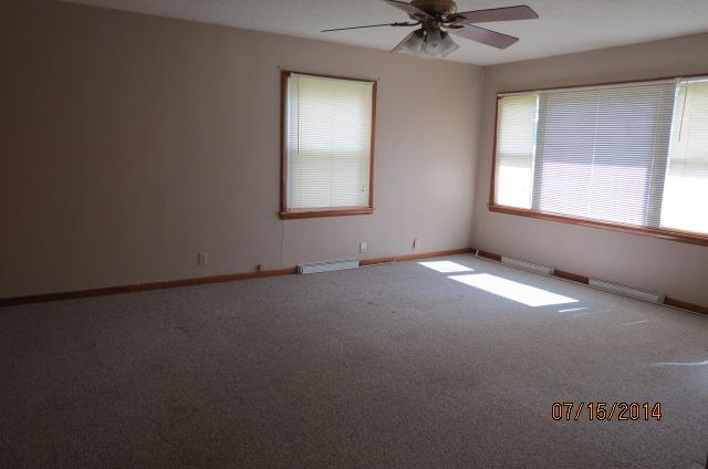 403 S Prairie St, Brookston, IN 47923 photo 12