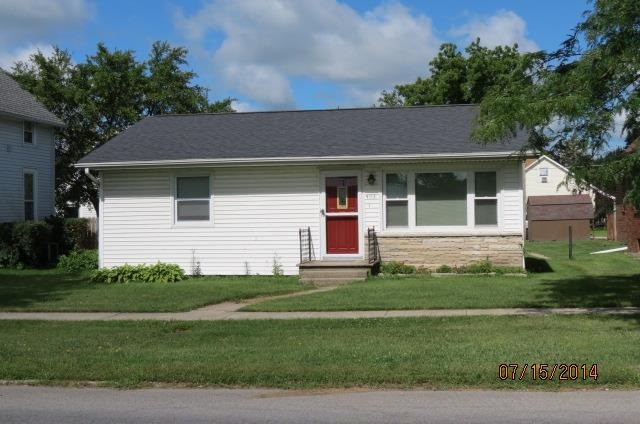 403 S Prairie St, Brookston, IN 47923 photo 1
