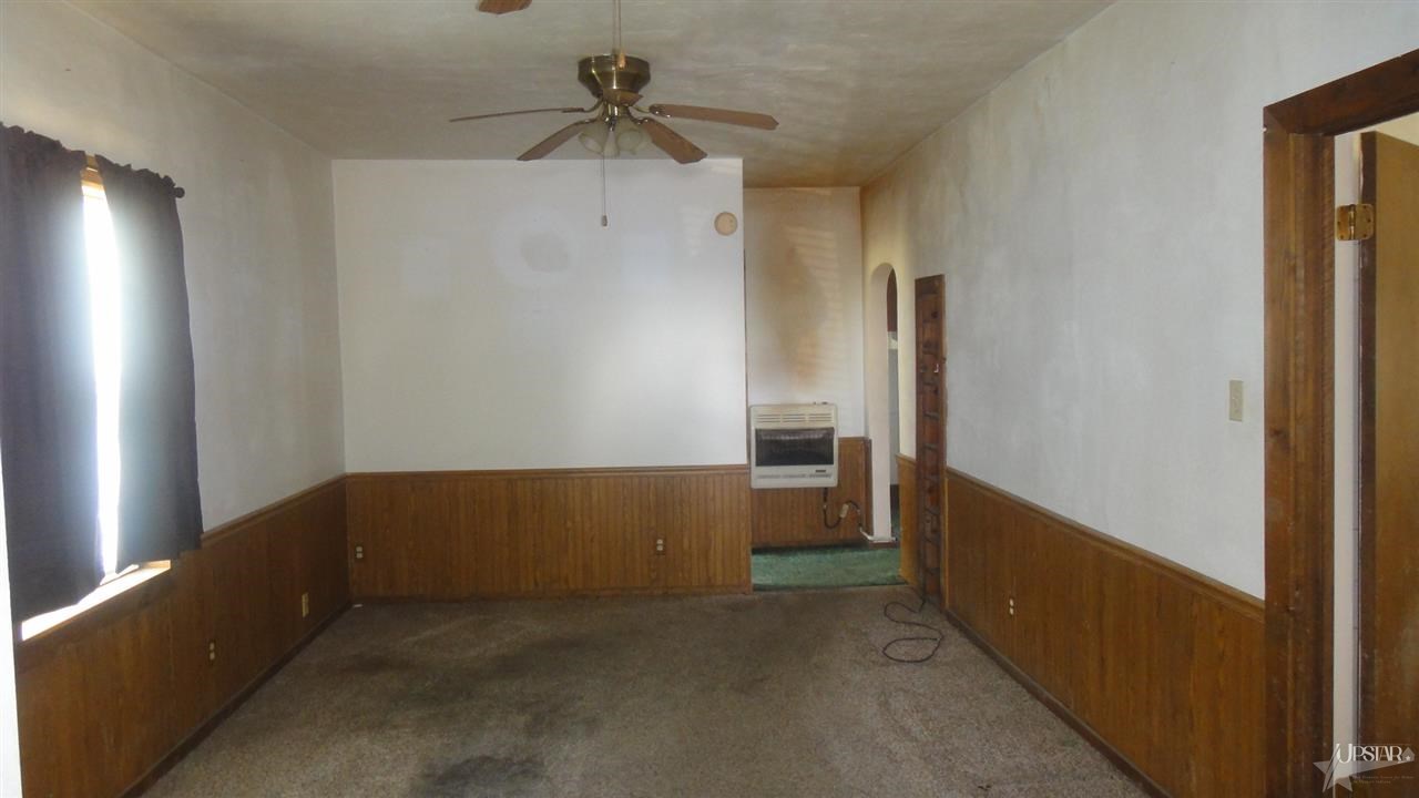 710 S Bridge St, Portland, IN 47371 photo 2