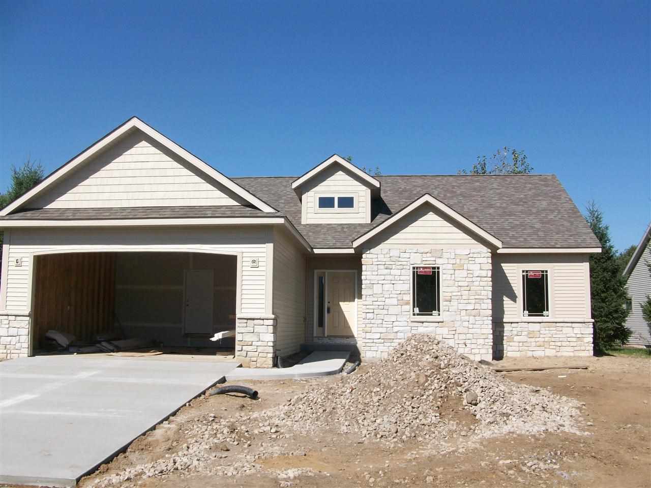 4935 Stern Line Ct, South Bend, IN 46628 photo 1