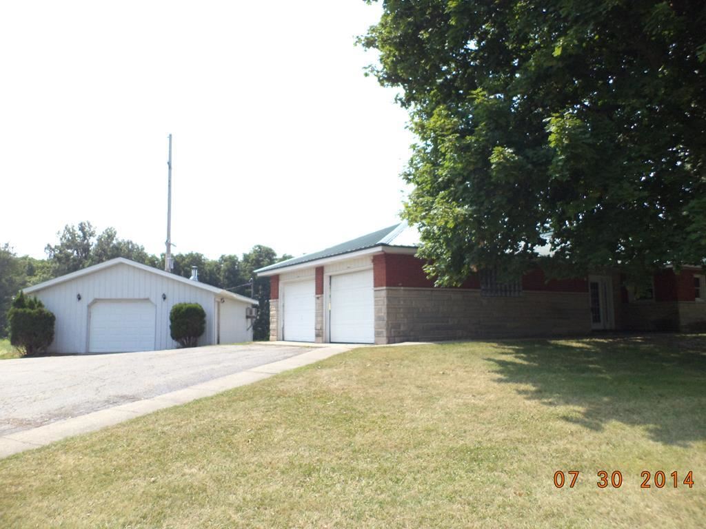 13179 3rd Rd, Plymouth, IN 46563 photo 2