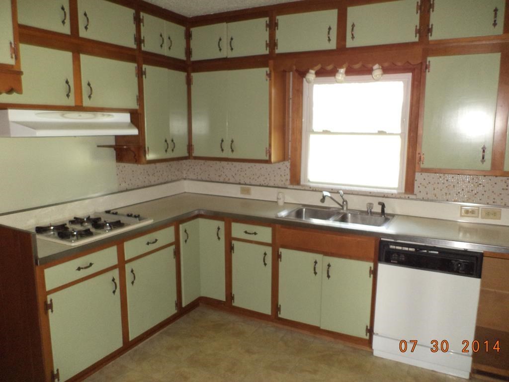 13179 3rd Rd, Plymouth, IN 46563 photo 6