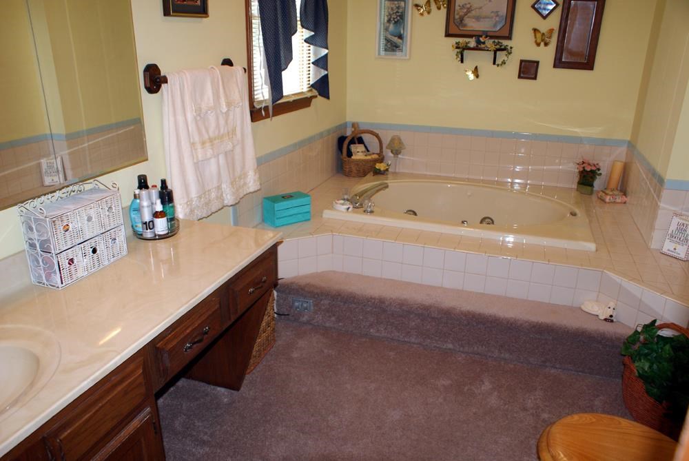 5244 Jeffries Ln, Newburgh, IN 47630 photo 16