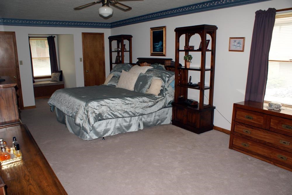 5244 Jeffries Ln, Newburgh, IN 47630 photo 10