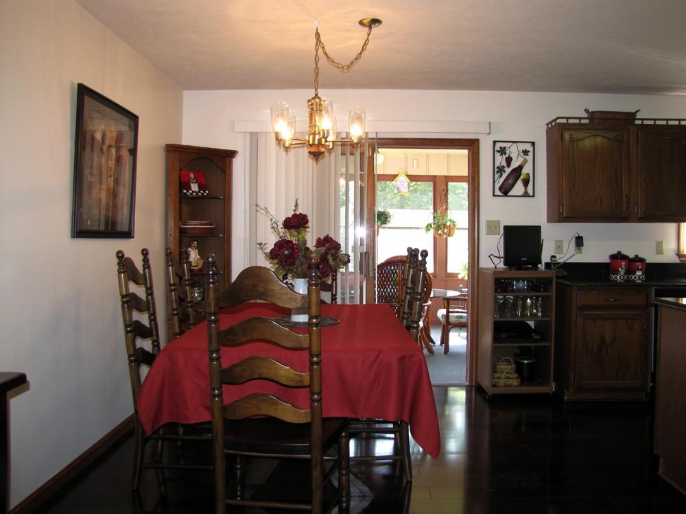 5244 Jeffries Ln, Newburgh, IN 47630 photo 9