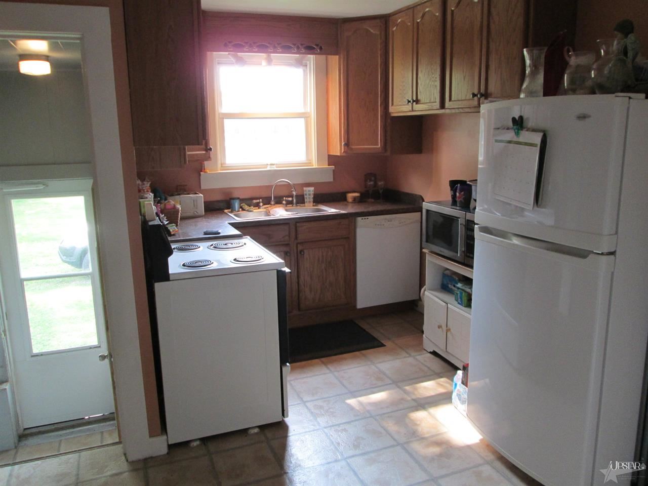 206 E Frst, Monroeville, IN 46773 photo 9