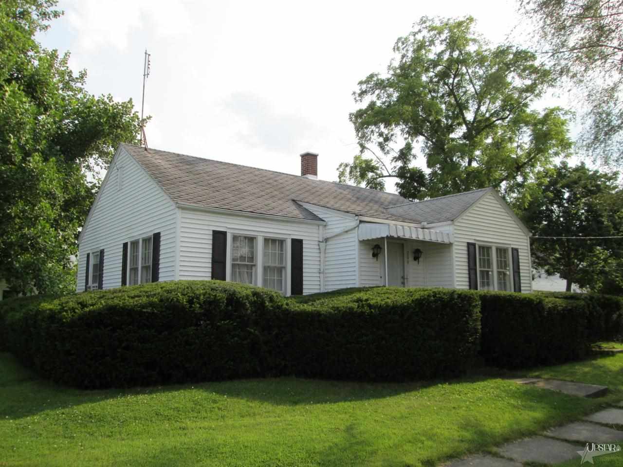 206 E Frst, Monroeville, IN 46773 photo 3