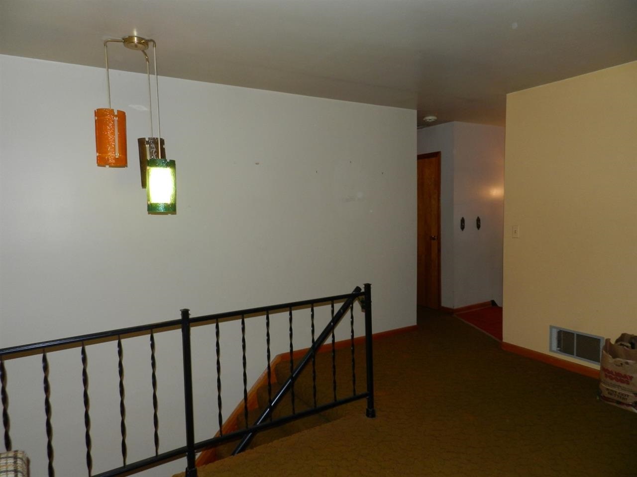 701 E Mulberry St, Fort Branch, IN 47648 photo 3