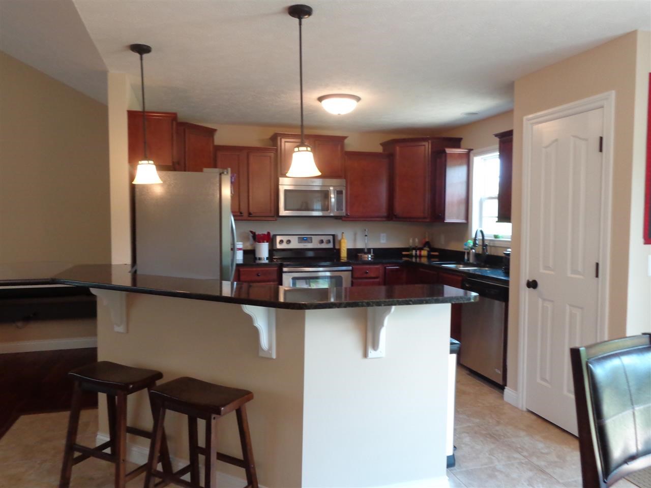 732 Strawberry Hill Rd, Evansville, IN 47711 photo 4