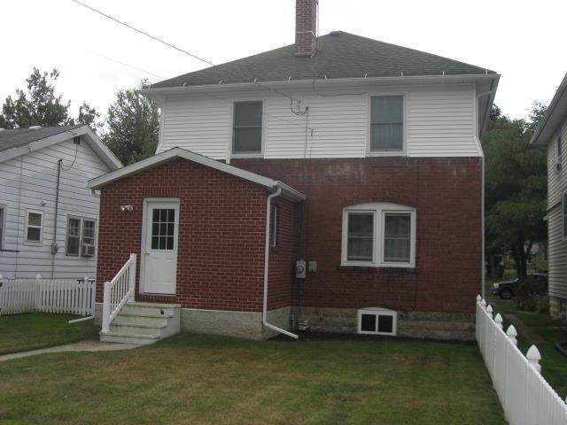 235 Webster Ave, Plymouth, IN 46563 photo 4