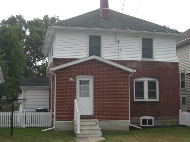 235 Webster Ave, Plymouth, IN 46563 photo 2