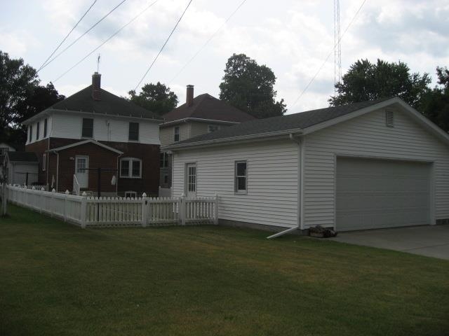 235 Webster Ave, Plymouth, IN 46563 photo 5