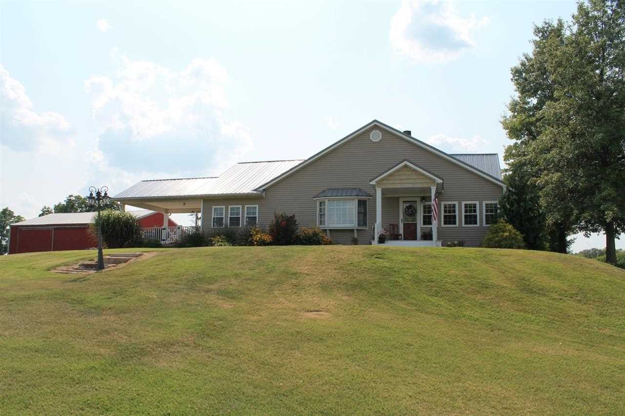 3931 W 200 S, Owensville, IN 47665 photo 2