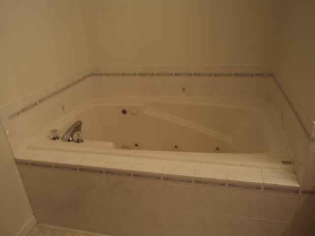 3784 E Oldfield Dr, Leesburg, IN 46538 photo 9