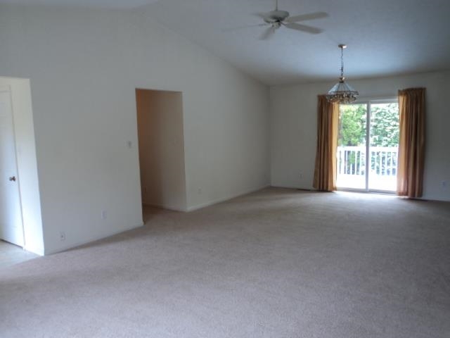 3784 E Oldfield Dr, Leesburg, IN 46538 photo 3