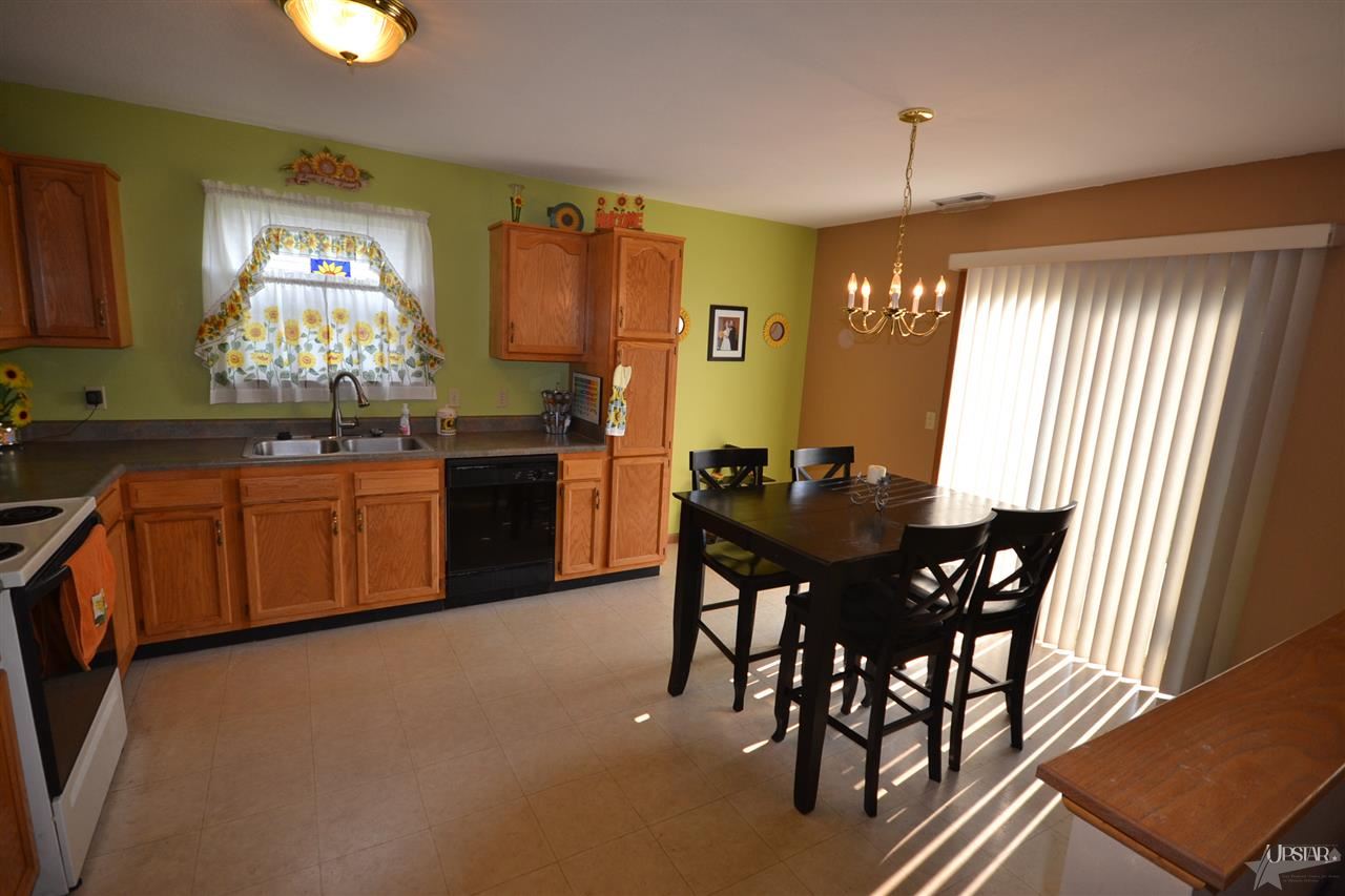 4209 Rockburn Dr, Fort Wayne, IN 46818 photo 5