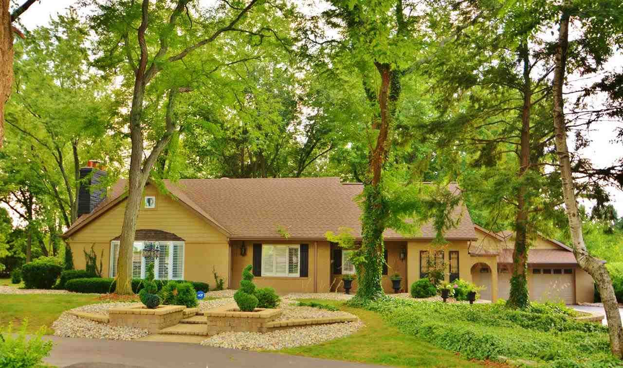 7417 Maysville Rd, Fort Wayne, IN 46815 photo 1