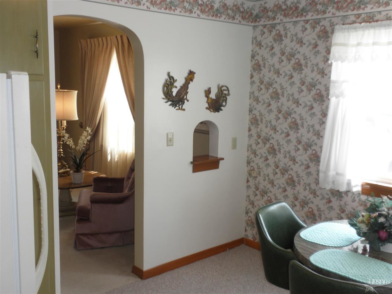 2912 Westward Dr, Fort Wayne, IN 46809 photo 9
