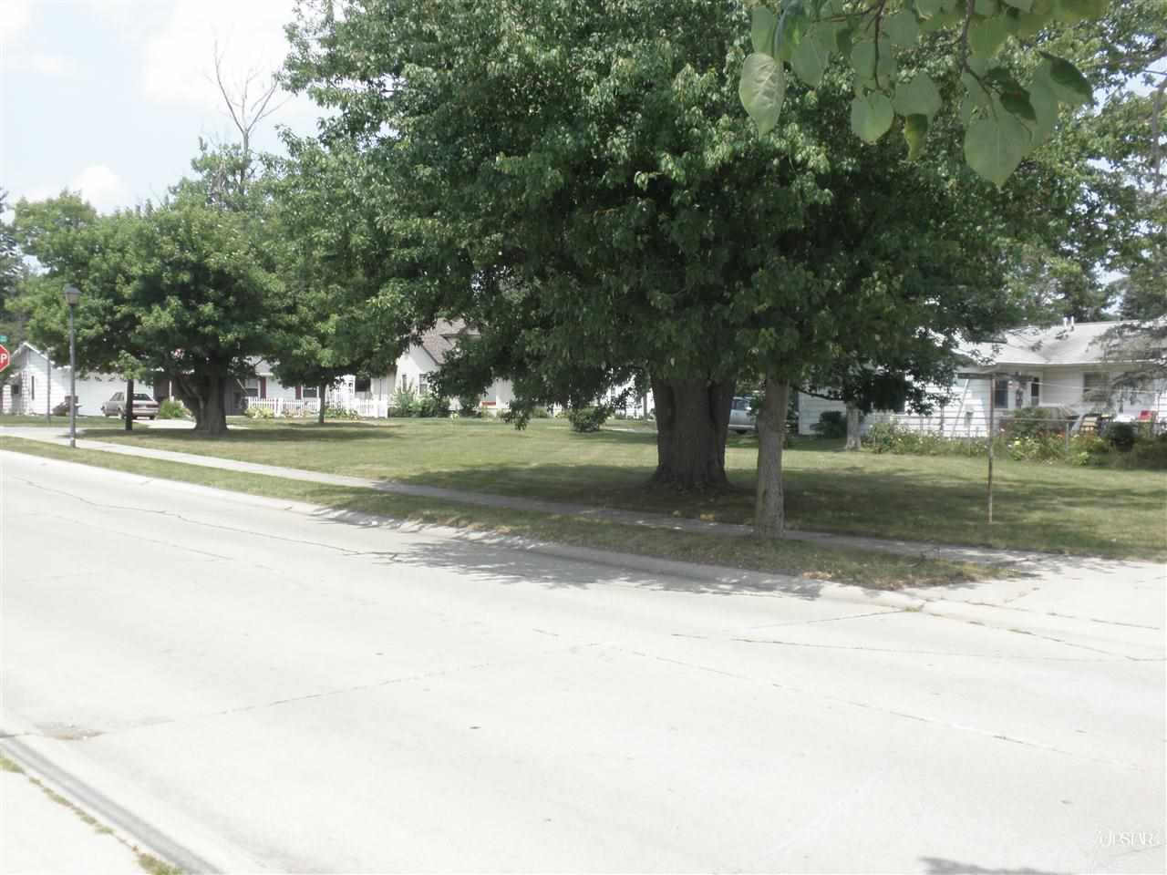 2912 Westward Dr, Fort Wayne, IN 46809 photo 2