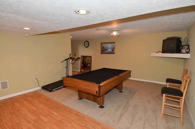 10202 Mulberry Ln, Granger, IN 46530 photo 23