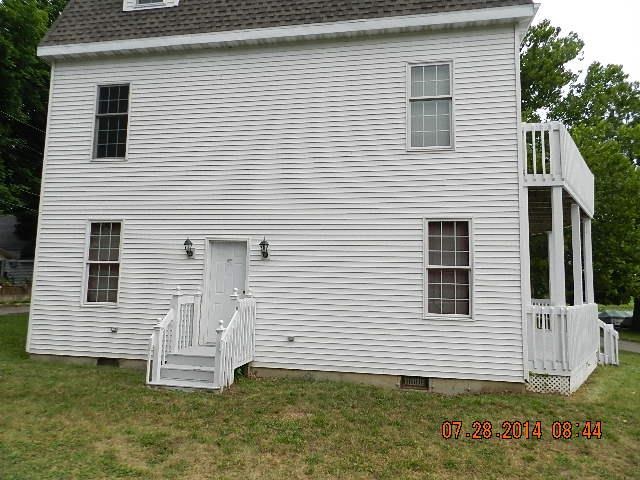 1023 S Lake Dr, Syracuse, IN 46567 photo 3