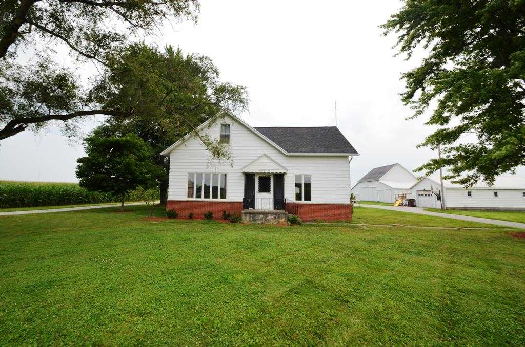 1978 E 950 N, Ossian, IN 46777 photo 1