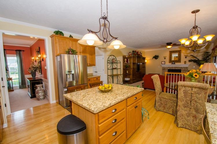 16985 Hidden Valley Dr, Granger, IN 46530 photo 5