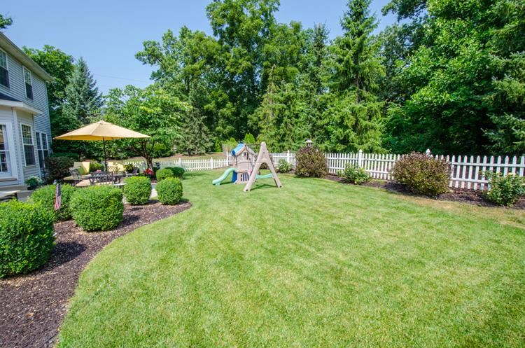 16985 Hidden Valley Dr, Granger, IN 46530 photo 29