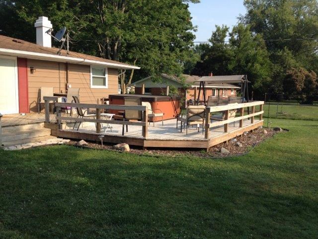 906 Lynwood Dr, Goshen, IN 46526 photo 6