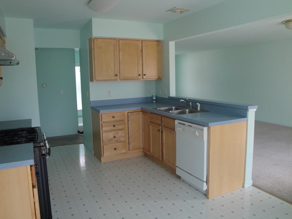 18167 Courtland Dr, South Bend, IN 46637 photo 9