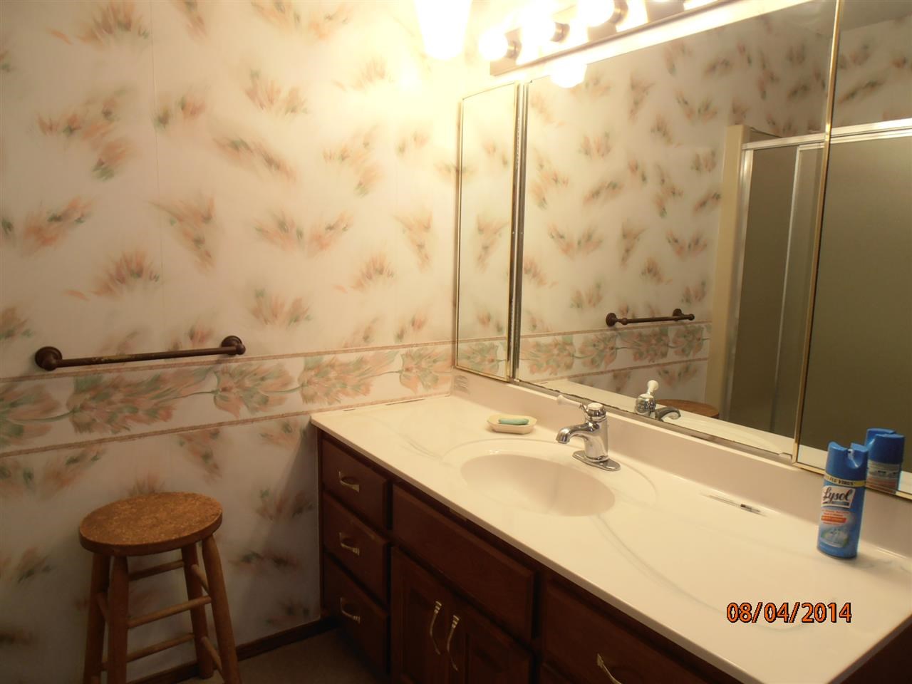 105 E Walnut, Waterloo, IN 46793 photo 10