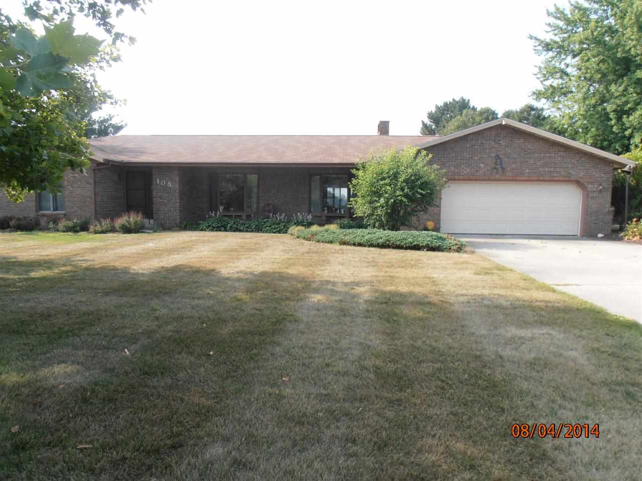 105 E Walnut, Waterloo, IN 46793 photo 1