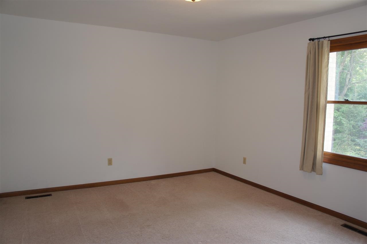 52838 Spring Mill Ct, Granger, IN 46530 photo 13