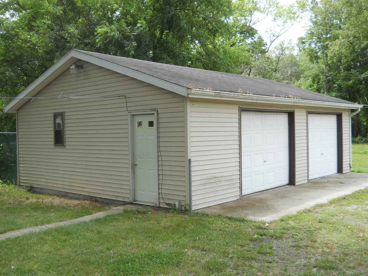 3019 Homer Ave, Elkhart, IN 46516 photo 9