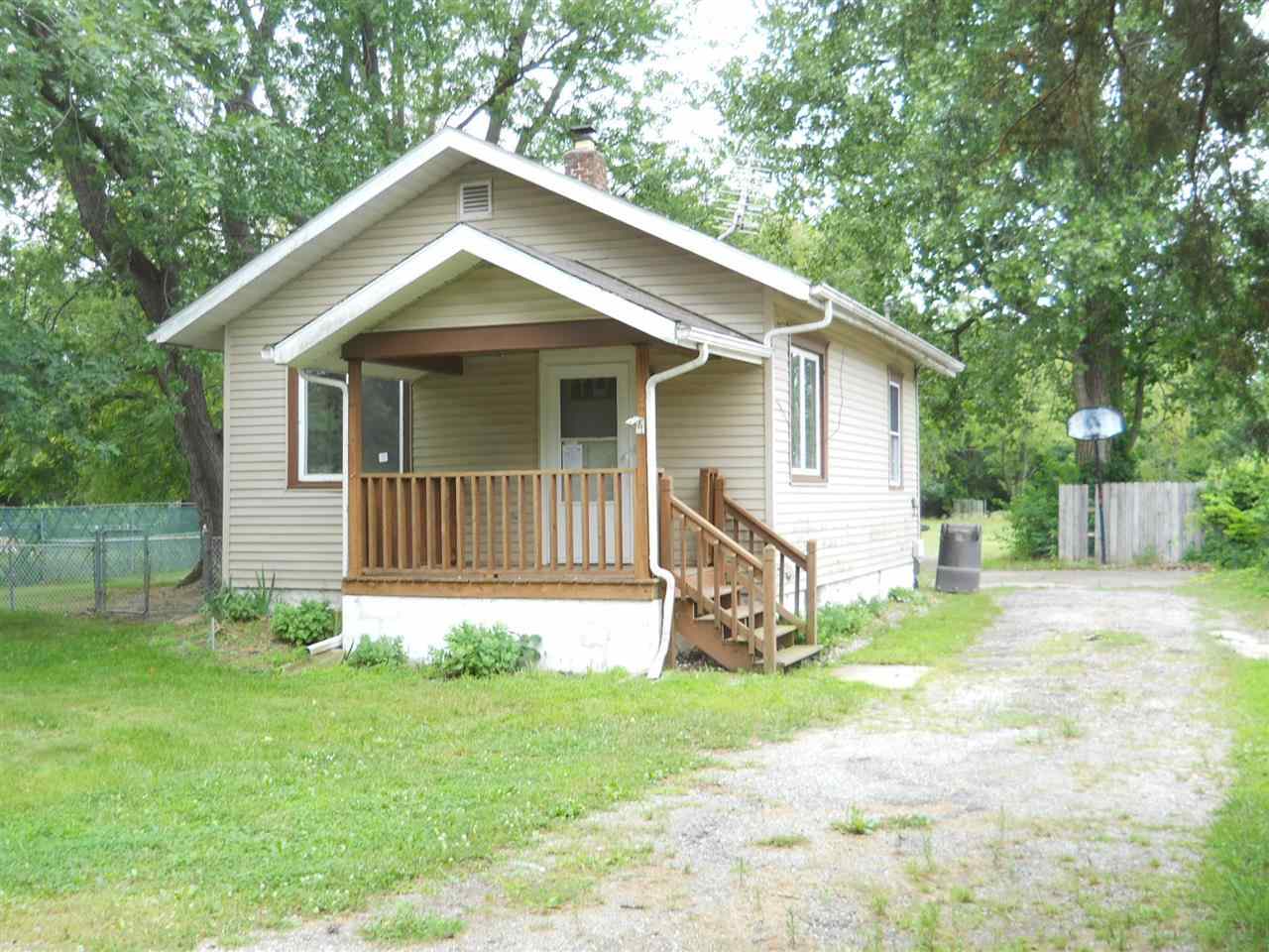 3019 Homer Ave, Elkhart, IN 46516 photo 8