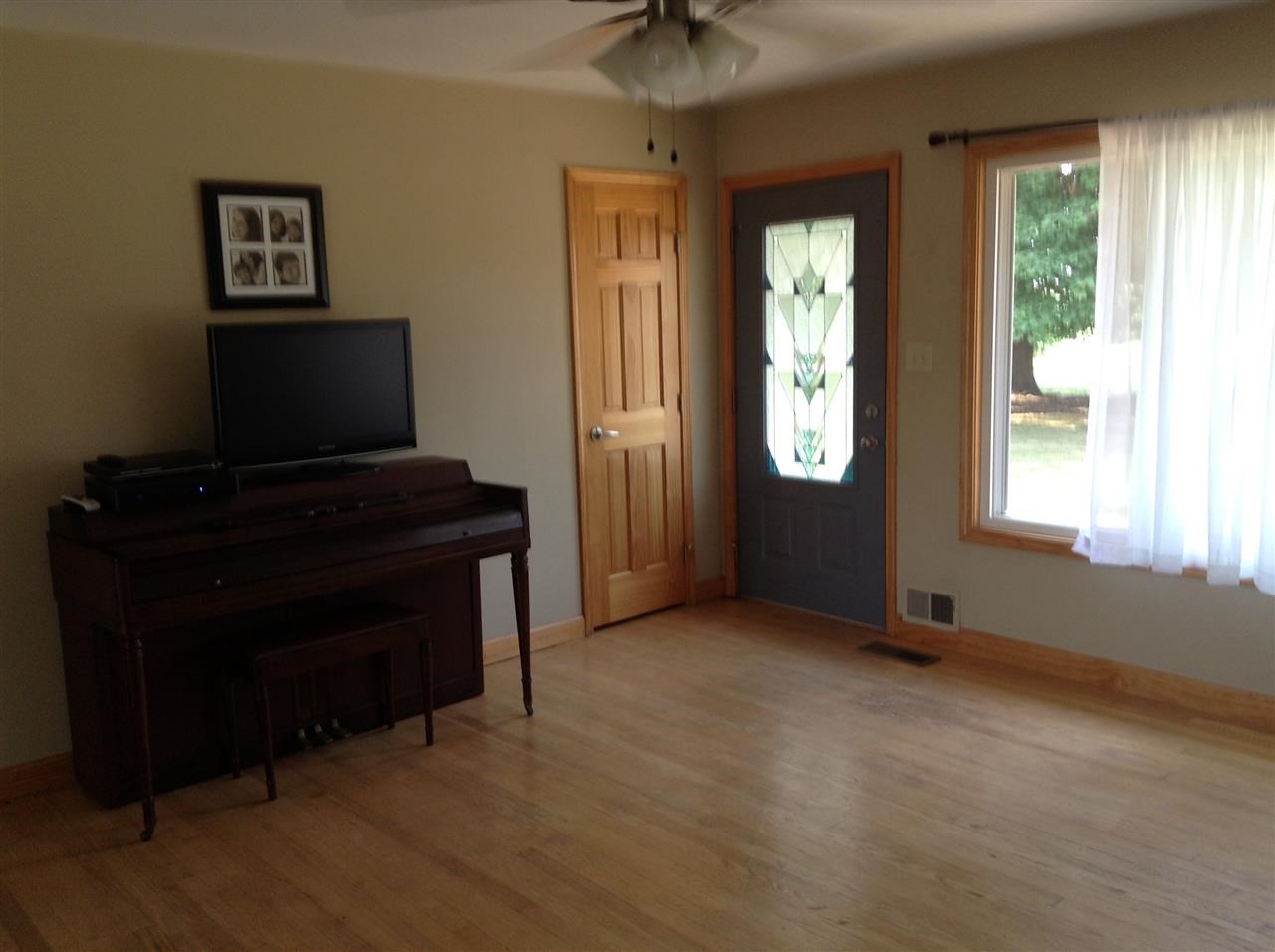 660 W Bellefontaine Rd, Pleasant Lake, IN 46779 photo 15