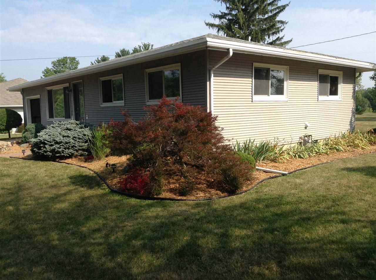 660 W Bellefontaine Rd, Pleasant Lake, IN 46779 photo 6