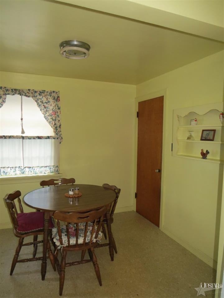 2603 Waynedale Blvd, Fort Wayne, IN 46809 photo 4