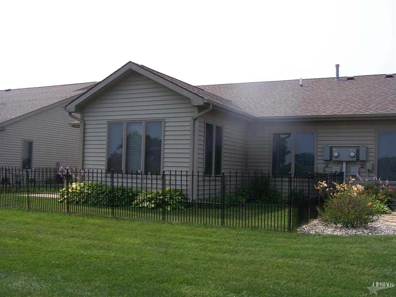 1650 Fairway Dr, Decatur, IN 46733 photo 2