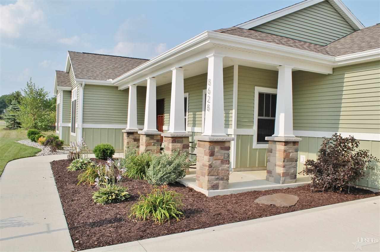 8628 Springberry Dr, Fort Wayne, IN 46818 photo 2