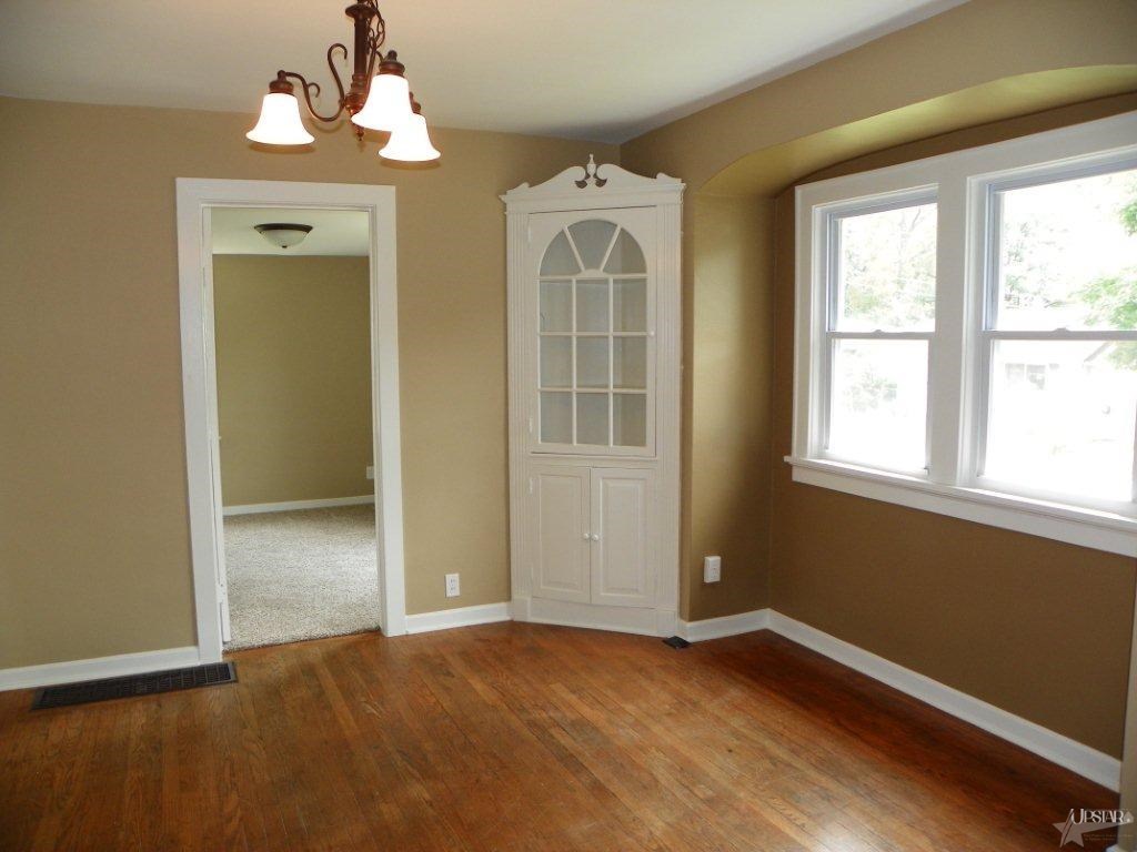 2802 Poinsette Dr, Fort Wayne, IN 46808 photo 8