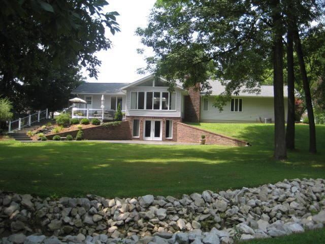 1108 Wagner Dr, Washington, IN 47501 photo 2
